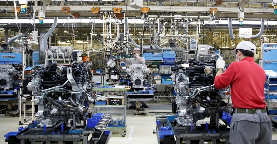 Власти Японии провели обыски на заводах Nissan