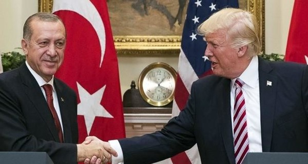 Дипломатический скандал: США и Турция приостановили взаимную выдачу виз 