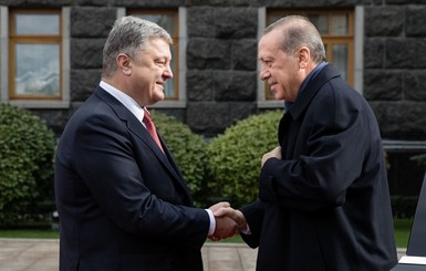 Эрдоган в Киеве ответил США на визовый запрет: 