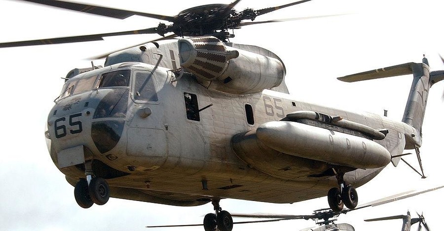 В Японии разбился вертолет ВМС США