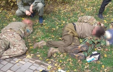 В Одессе экс-бойцы АТО  устроили дебош на улице: пострадала девушка