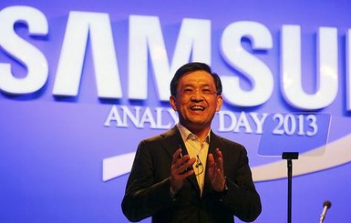 Гендиректор Samsung ушел в отставку