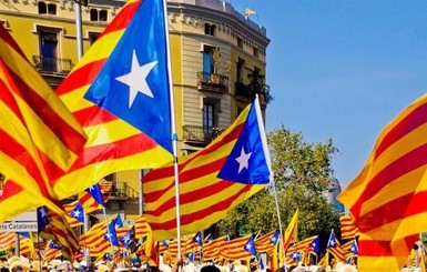Главе полиции Каталонии запретили покидать Испанию