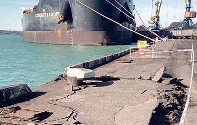 На восстановление причала в порту Одессы потратят 50 тысяч долларов