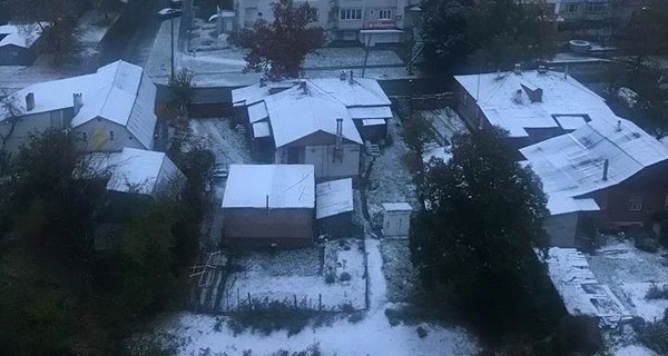 В Чернигове, Киеве  и Харькове выпал первый снег