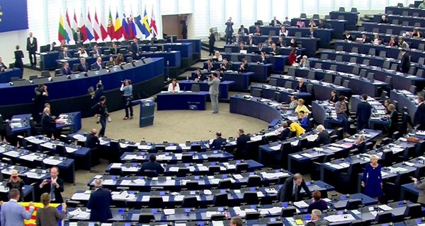 Европарламент не признал независимость Каталонии