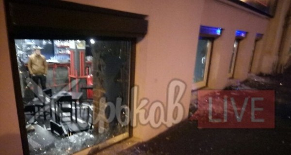 В центре Харькова неизвестные напали на посетителей паба