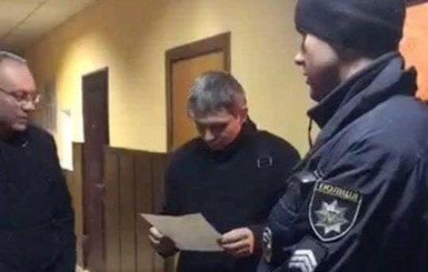 СМИ: патрульные остановили выпившего полицейского, который курирует ДТП с Зайцевой