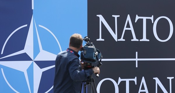 Украина планирует подать заявку на членство в НАТО в 2020 году