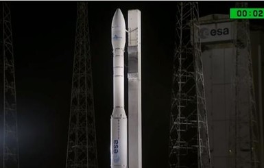 Ракета Vega со спутником на борту стартовала с космодрома Куру