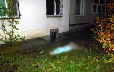 В Харькове мужчина выпрыгнул из окна на глазах у жены