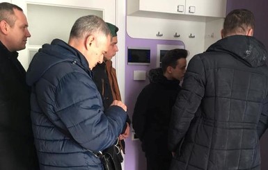 Скандал: В квартире журналистки Светланы Мялик прокуроры искали следы чужого имущества