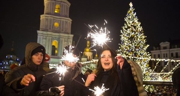В Киеве на Новый год и Рождество продлят работу общественного транспорта