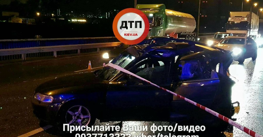 В Киеве бензовоз врезался в авто с польскими номерами: погибли двое