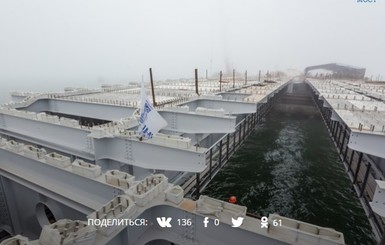 Строительство Керченского моста: в РФ заявили о завершении возведения опор автодорожной части  