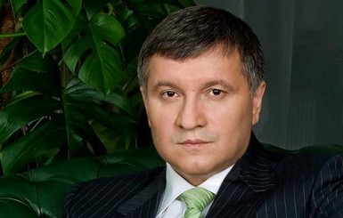 Аваков призвал прекратить блокировать NewsOne: 