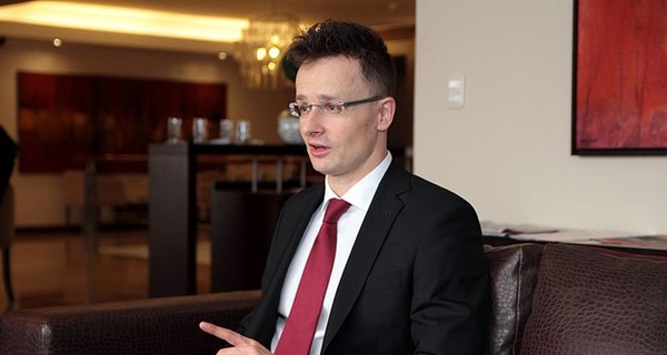 Глава МИД Венгрии: Украина нарушила обязательства перед НАТО