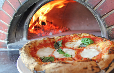 Объект культурного наследия: чем неаполитанская пицца отличается от обычной 
