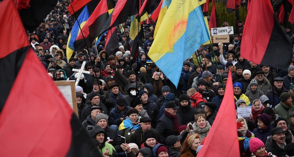 Сторонники Саакашвили устроили очередной марш протеста в Киеве