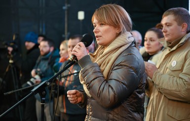Жена Саакашвили призвала всех присоединиться к протестам