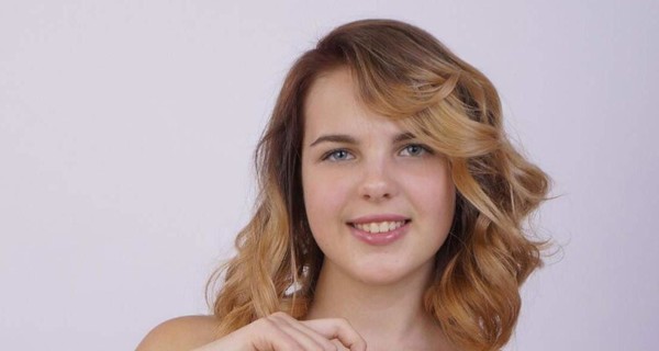 В Киеве спасают 16-летнюю школьницу