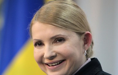 Суд простил Тимошенко и Власенко прорыв границы с Саакашвили