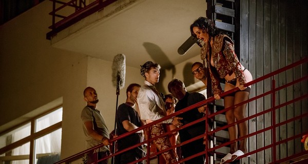Даша Астафьева прыгала с балкона на балкон не только в кино, но и в жизни