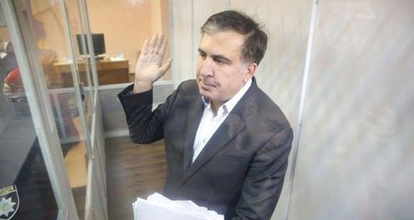 СМИ: Саакашвили написал Порошенко примирительное письмо