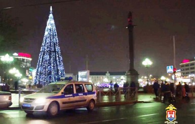 Жителю Калининграда стало одиноко и он поджег главную елку города