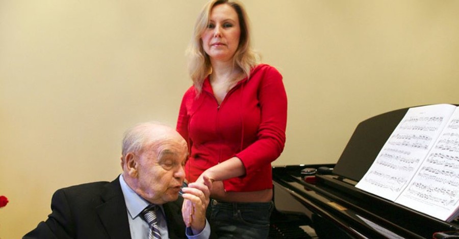 На 93 году жизни умер известный композитор Владимир Шаинский