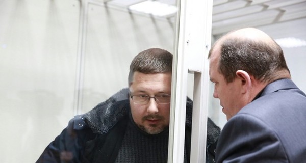 СМИ: адвокаты Ежова не будут оспаривать его арест