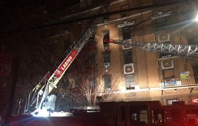 Во время пожара в Нью-Йорке погибли 12 человек