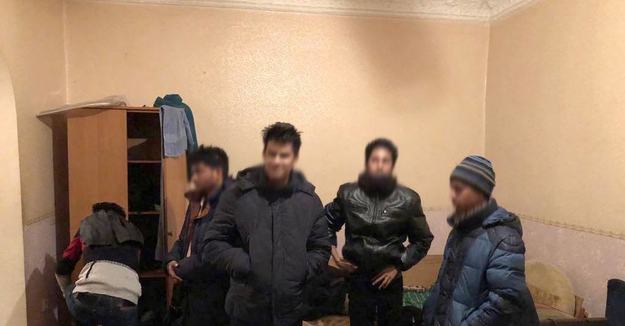 В Одессе поймали девять нелегалов из Бангладеш