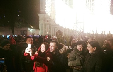 Саакашвили – как президент, Гройсман  - как оптимист: политики поздравили украинцев с Новым годом 