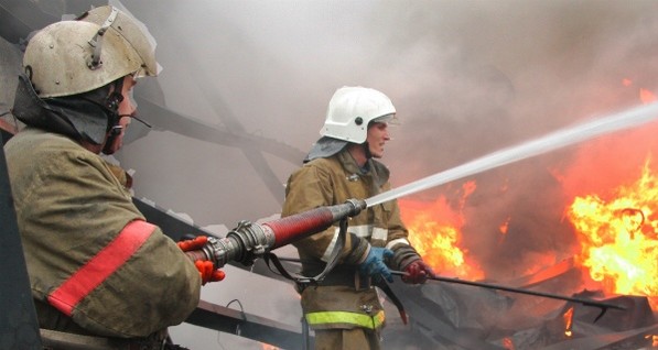За первую неделю нового года на пожарах погибли 58 человек