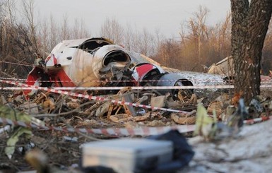 Минобороны Польши заявило, что самолет Качиньского разбился в результате взрыва