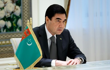 В Туркменистане запретили показывать секс по телевизору