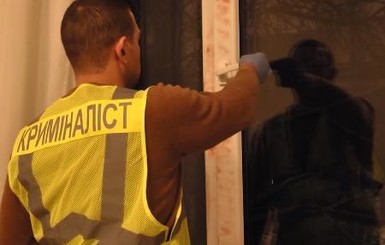 В Харькове иностранец выпал из окна квартиры, где был труп