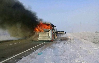 Люди, сгоревшие в автобусе в Казахстане, ехали на заработки в Россию