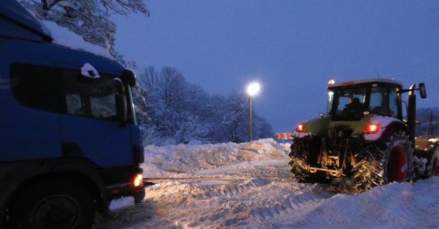 Жителей Днепропетровской области предупредили о сильном снегопаде