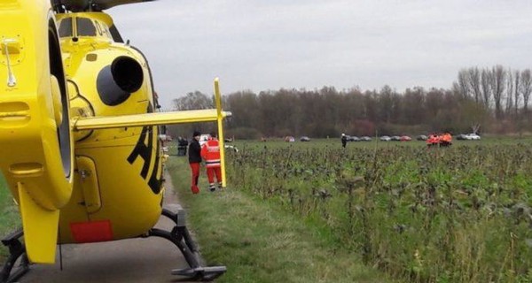 В небе над Германией столкнулись самолет и вертолет