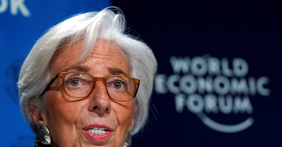 Глава МВФ призвала Европу повышать пенсионный возраст 