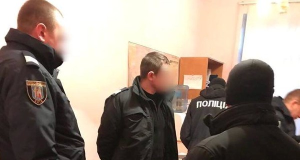 На киевском ж/д вокзале воры приносили полицейским 