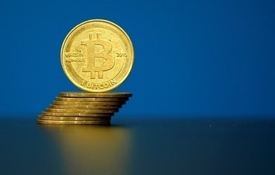Курс Bitcoin упал ниже 10 тысяч долларов 