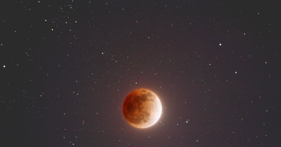 Гороскоп на 31 января: как повлияет на знаки Зодиака кровавая Луна
