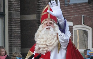 В Нидерландах прокуратура начала расследование призывов убить Санта-Клауса