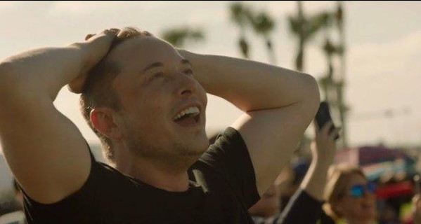 Реакция Маска на запуск Falcon Heavy: 