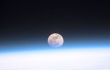 США начнут строительство станции на орбите Луны в 2022 году
