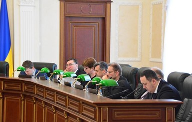 Высший совет правосудия уволил судью за аресты участников Евромайдана