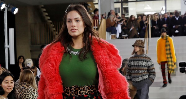 Модель plus-size Эшли Грэм стала звездой Нью-Йоркской недели моды 